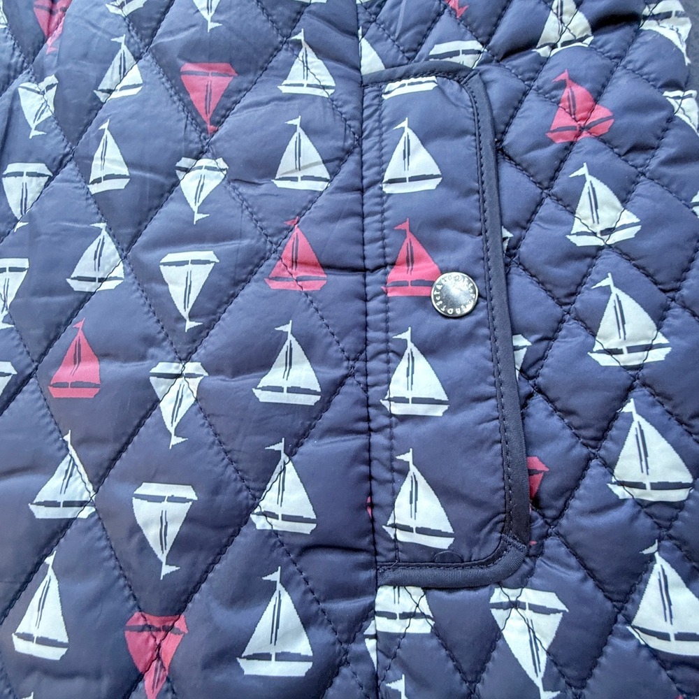 Talbots Puffer Vest Womens Large Navy Blue Sailboat Print Quilted Nautical Beach - Picture 7 of 13